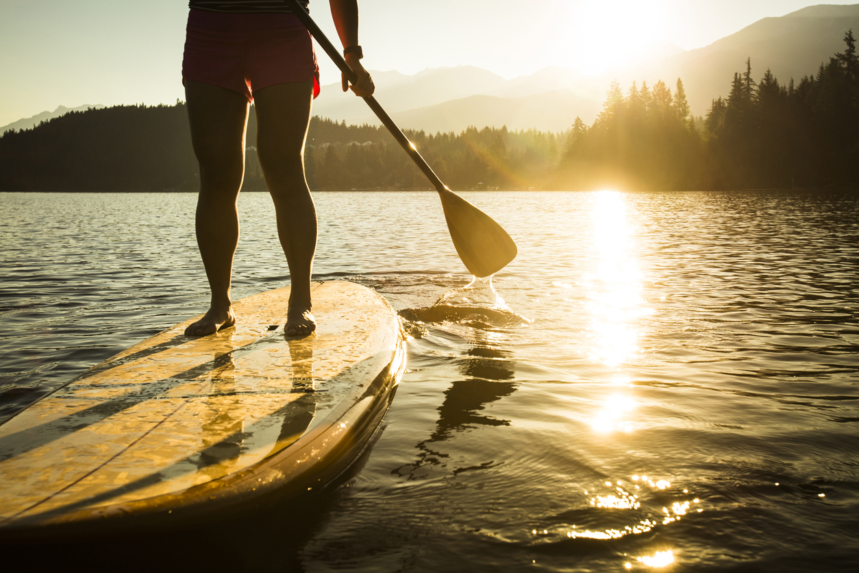 Enjoy Standup Paddleboarding Near Redmond